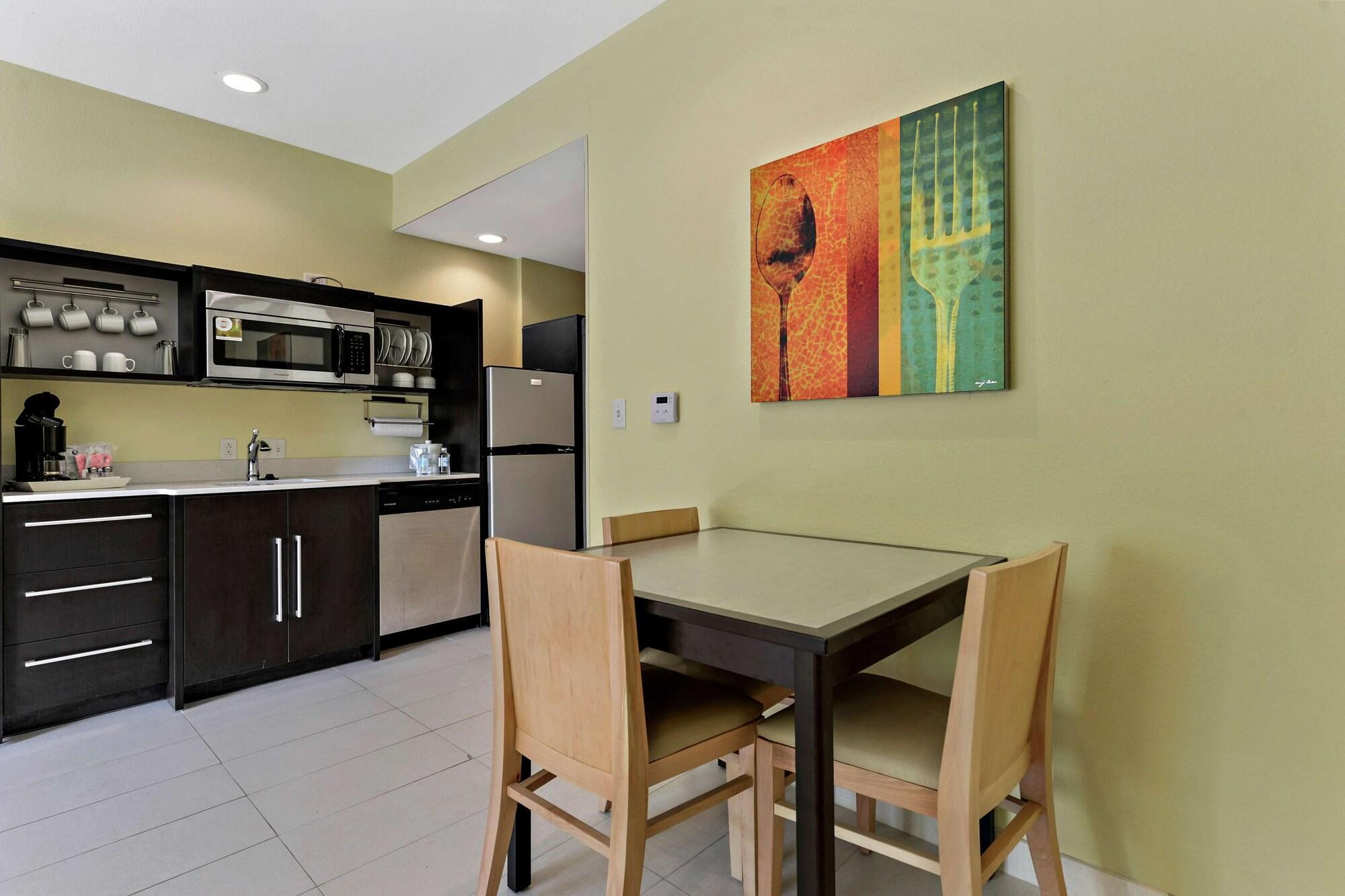 Home2 Suites By Hilton Gulfport I-10 Eksteriør bilde